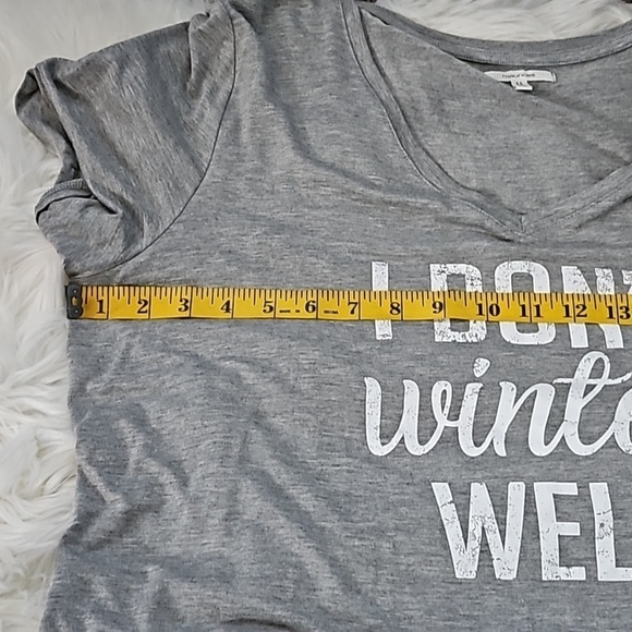Maurices "I Don't Winter Well" Gray V-neck Short Sleeve Tee - Picture 11 of 15